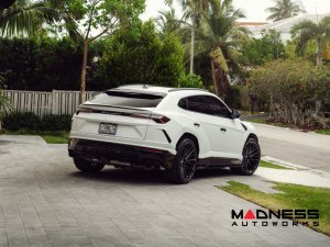 Lamborghini Urus Custom Wheels - EVO-6T by Vossen - Gloss Black Lamborghini Urus Custom Wheels - EVO-6T by Vossen - Gloss Black